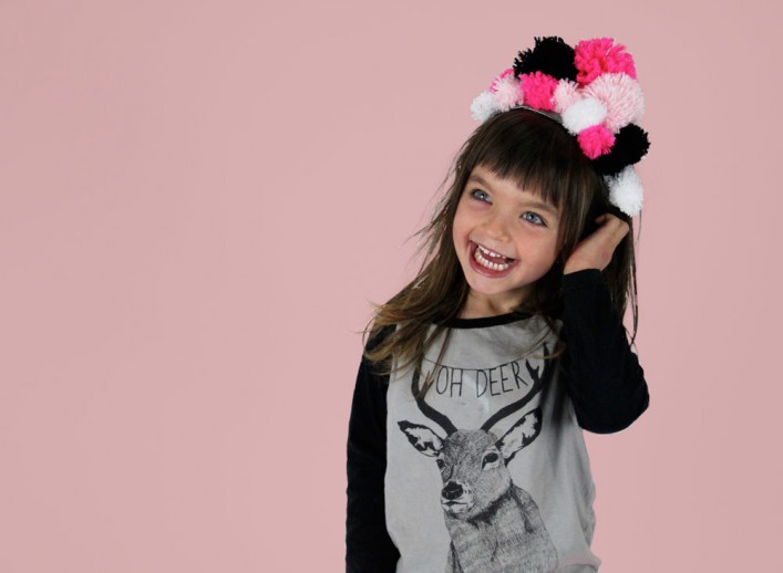 rubancollectif-DIY-carnaval12 couronne de pompons, couronne d'indien