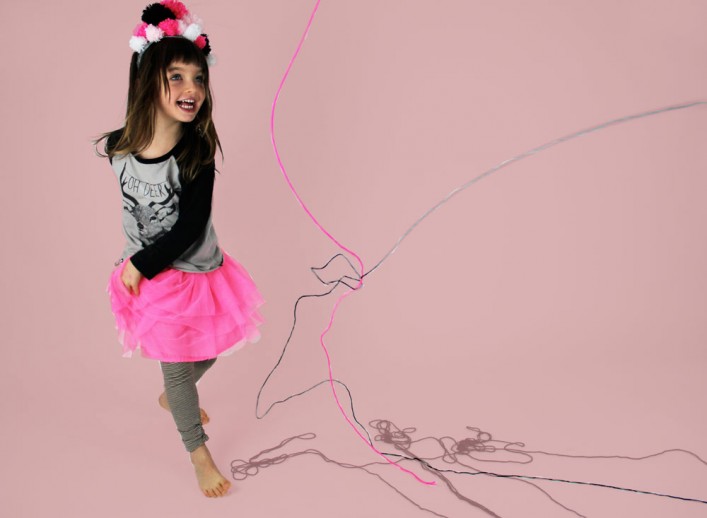 rubancollectif-DIY-carnaval15 couronne de pompons, couronne d'indien