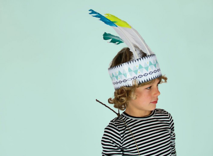 rubancollectif-DIY-carnaval9 couronne de pompons, couronne d'indien