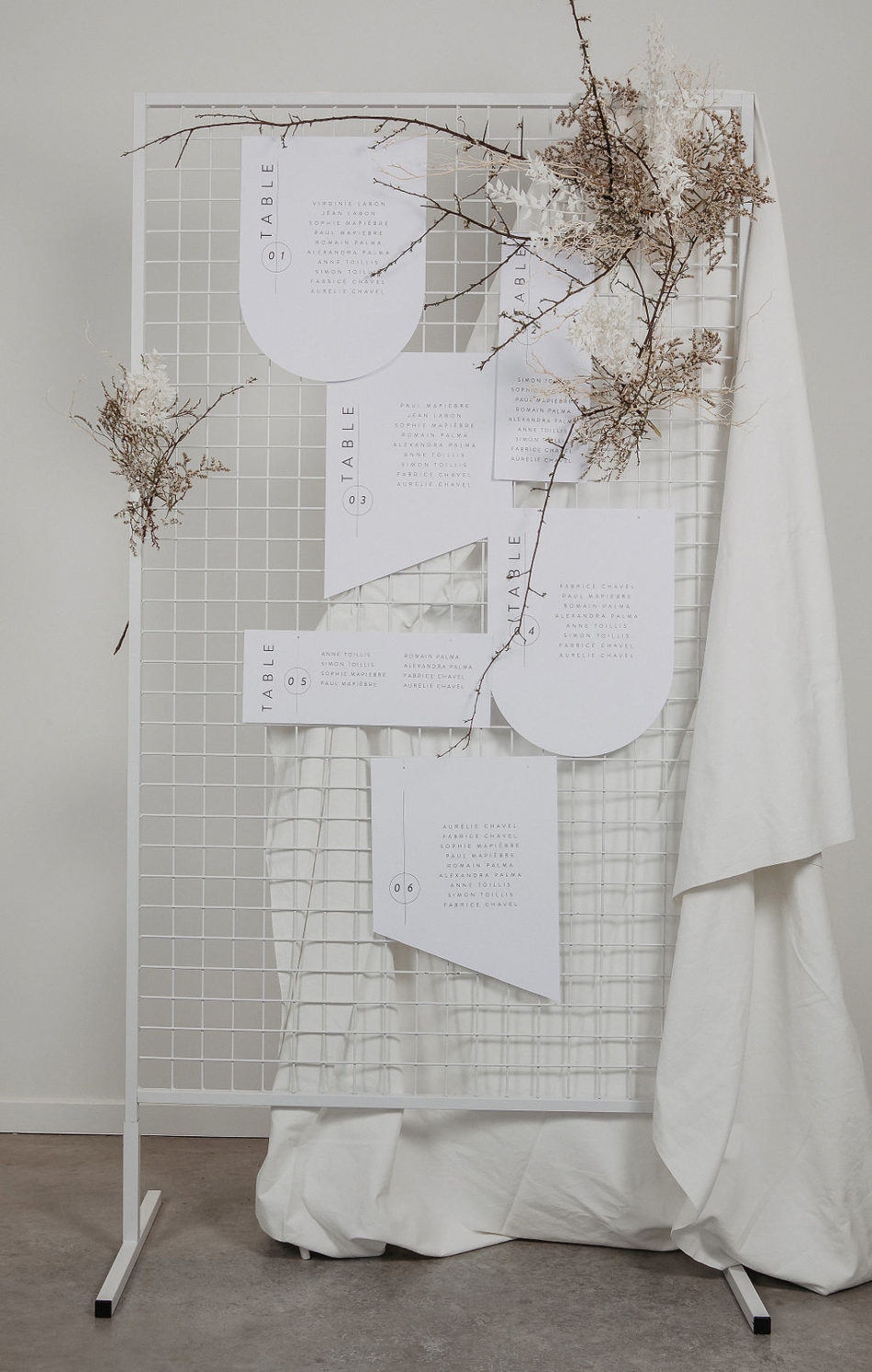 Mariage Jpandi et plan de table blanc